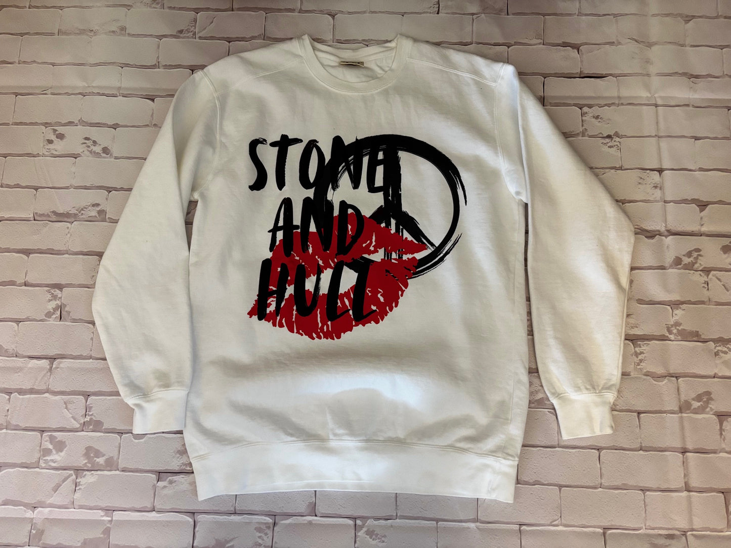 Stone and Hull Dye Washed Crew Neck Sweatshirt